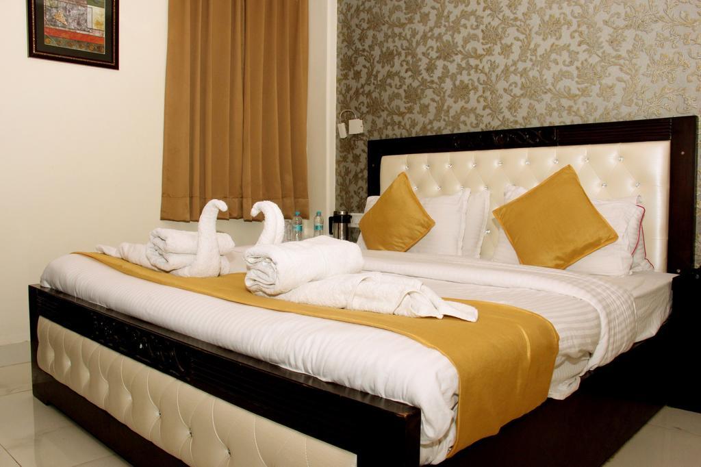 Hotel Eurasia Jaipur Extérieur photo